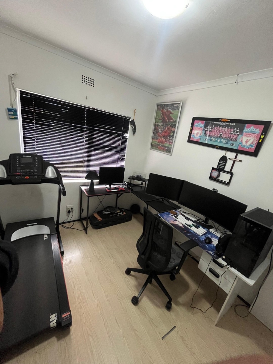 4 Bedroom Property for Sale in Ferness Estate Western Cape